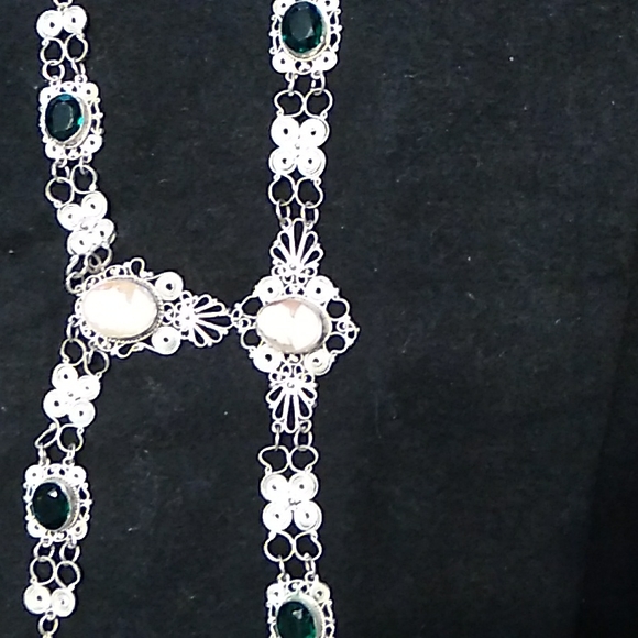 Antique Cameo Necklace and Bracelet - Picture 7 of 11